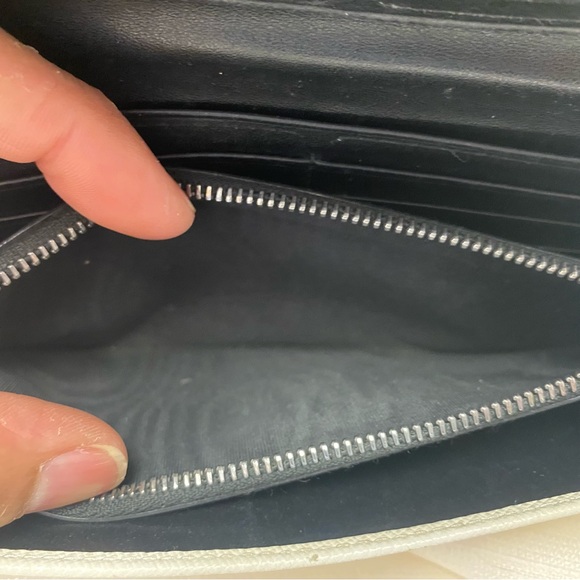 Gently Used Prada Wallet - Picture 8 of 10